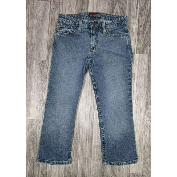 (3/$35) Aeropostale Juniors Size 1/2 Pockets Embroidered Denim Blue Jean Capris - Picture 1 of 10